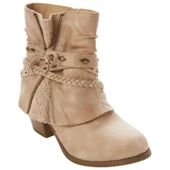 N/A Shoes - Valencia Crochet Booties